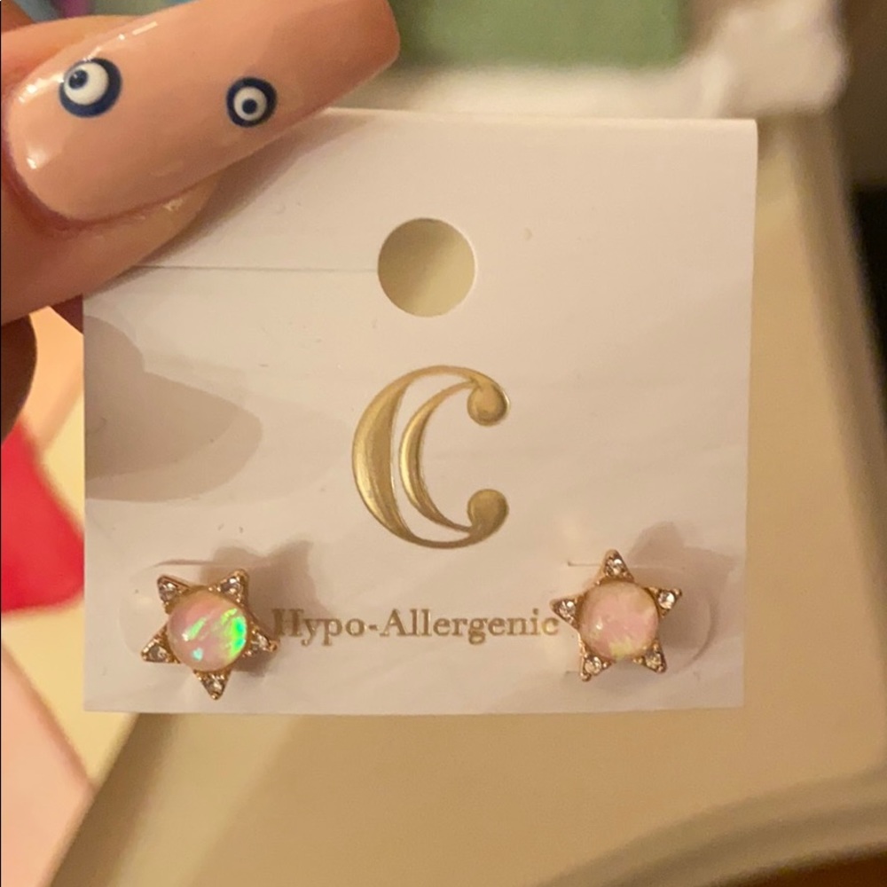 Earnings (never worn)